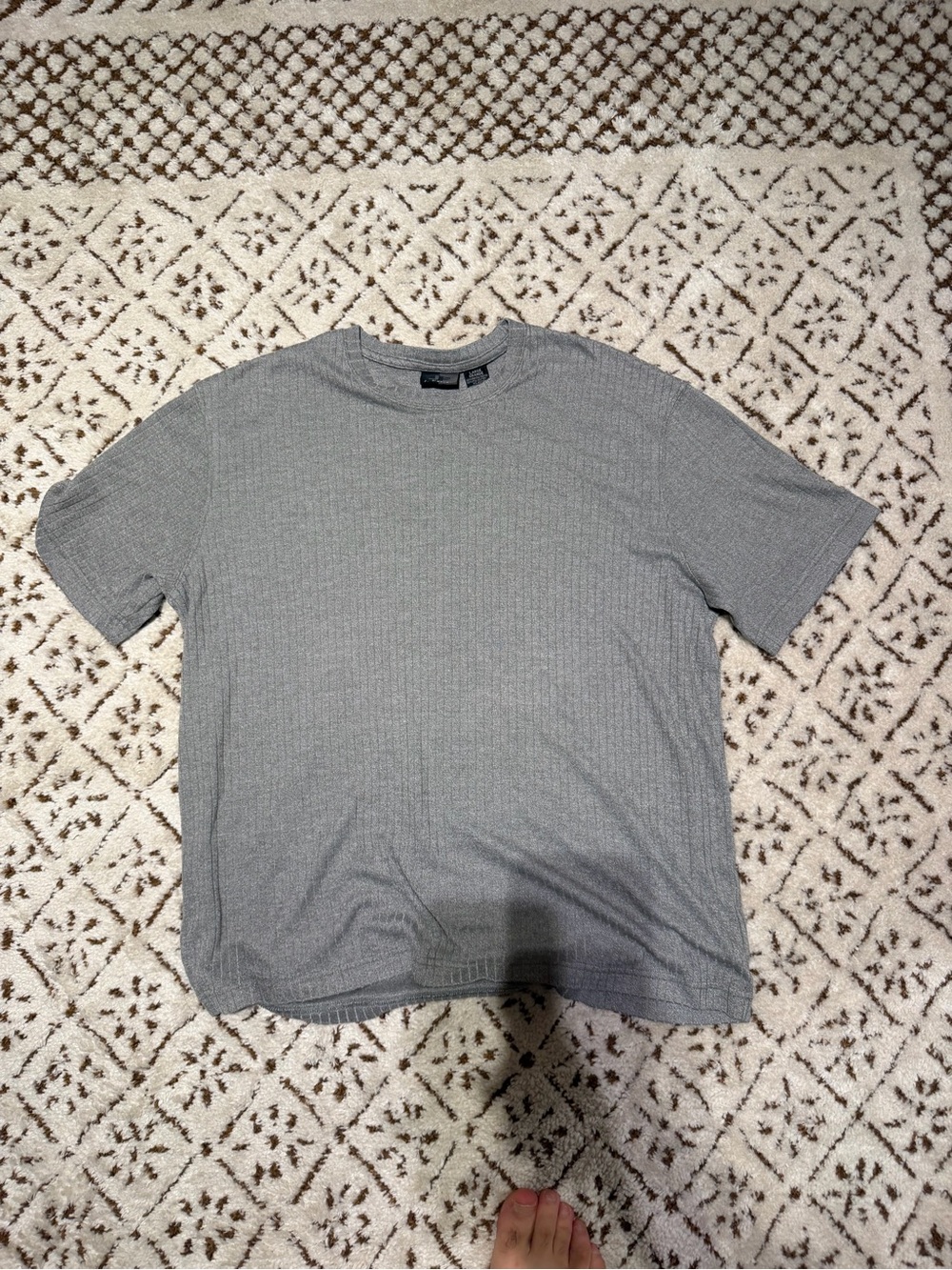 J. Ferrar Men's size Large Heather Gray Short Sleeve Crew Neck Tee